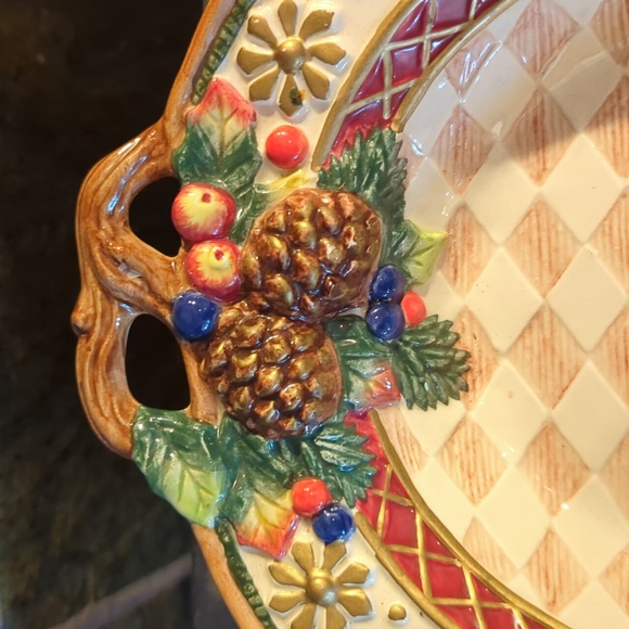 Fitz and Floyd Holiday Pine Cones, fruits and Berries Serving Bowl - Picture 2 of 5